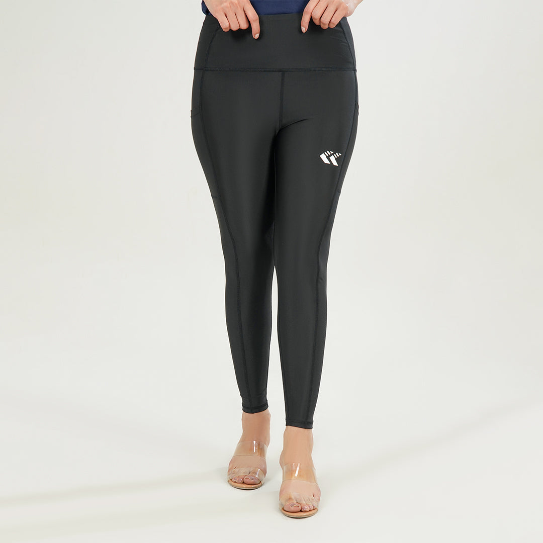 Black Pocket Legging