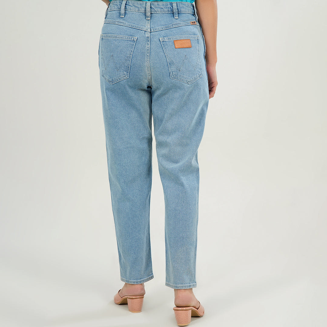 Ripped Mom Jeans in Light Blue