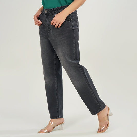 Basic Straight Fit Black Jeans