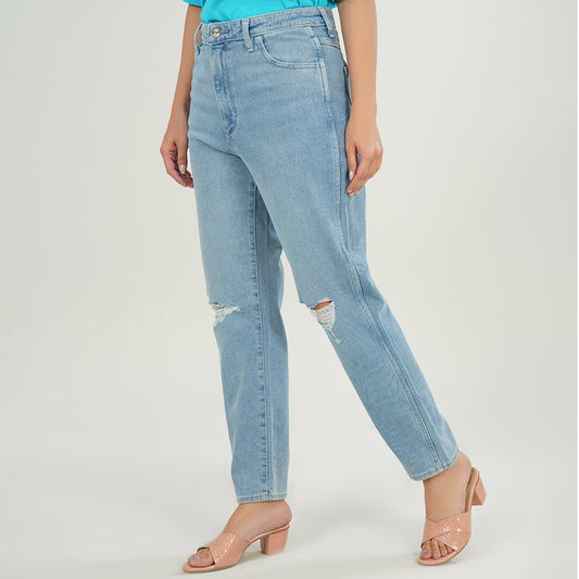 Ripped Mom Jeans in Light Blue